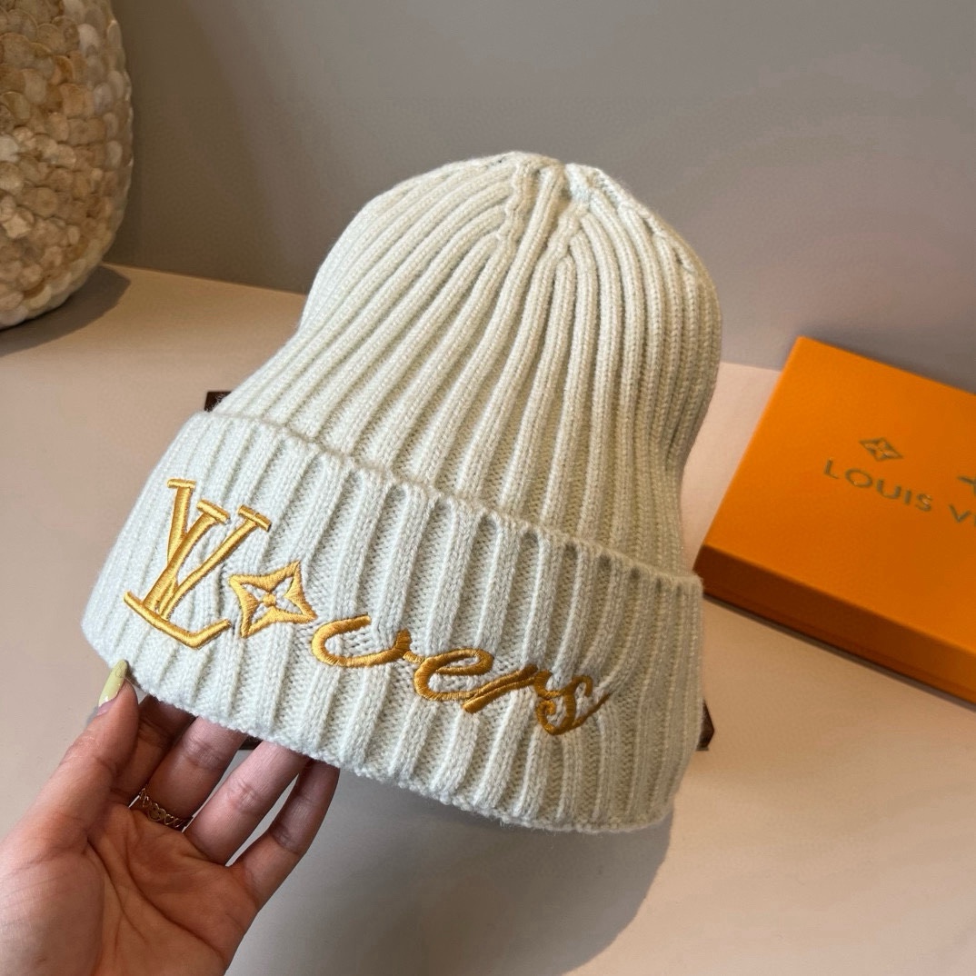 🆕

Lv路易斯新款毛线帽