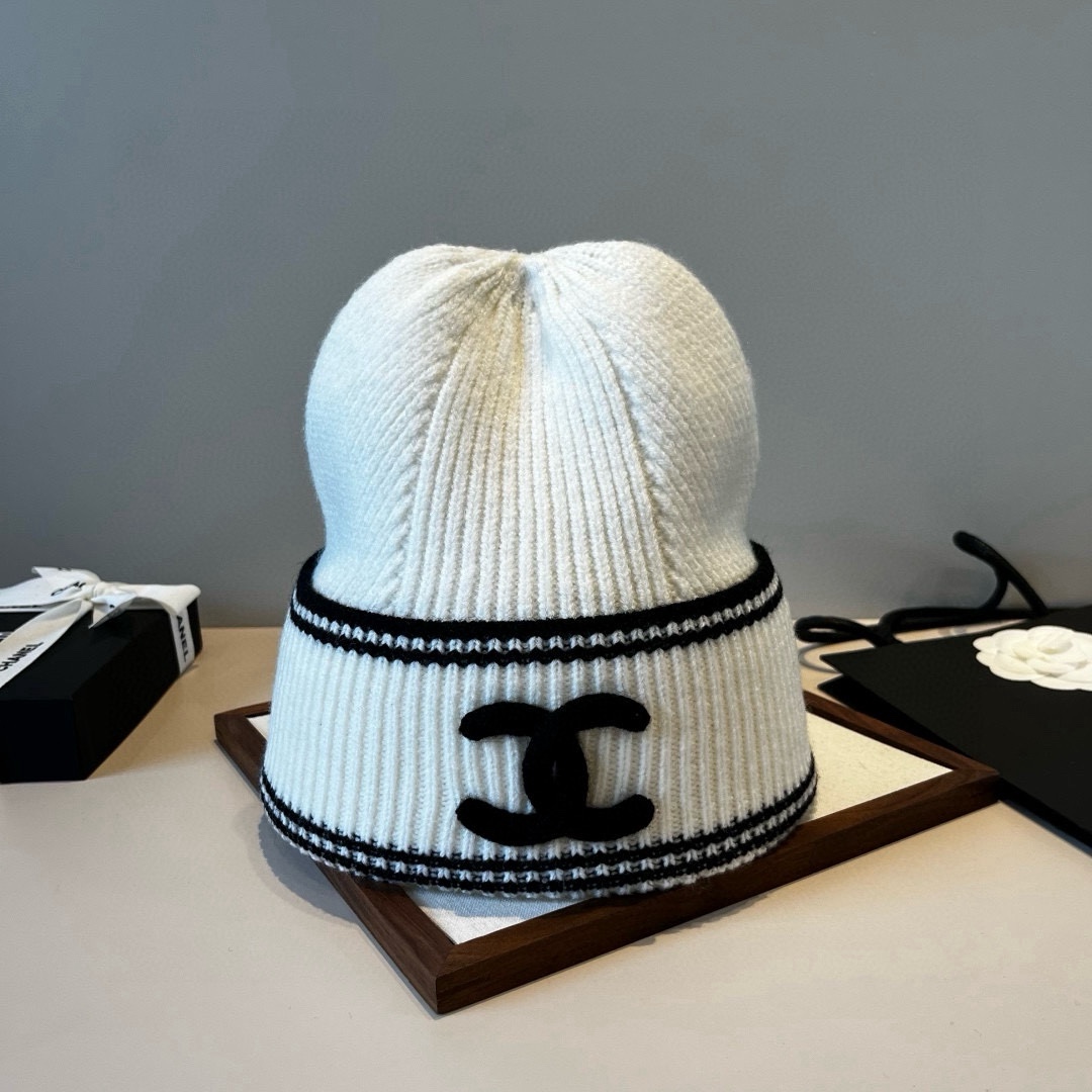 🆕

Chanel香奈儿针织毛线帽