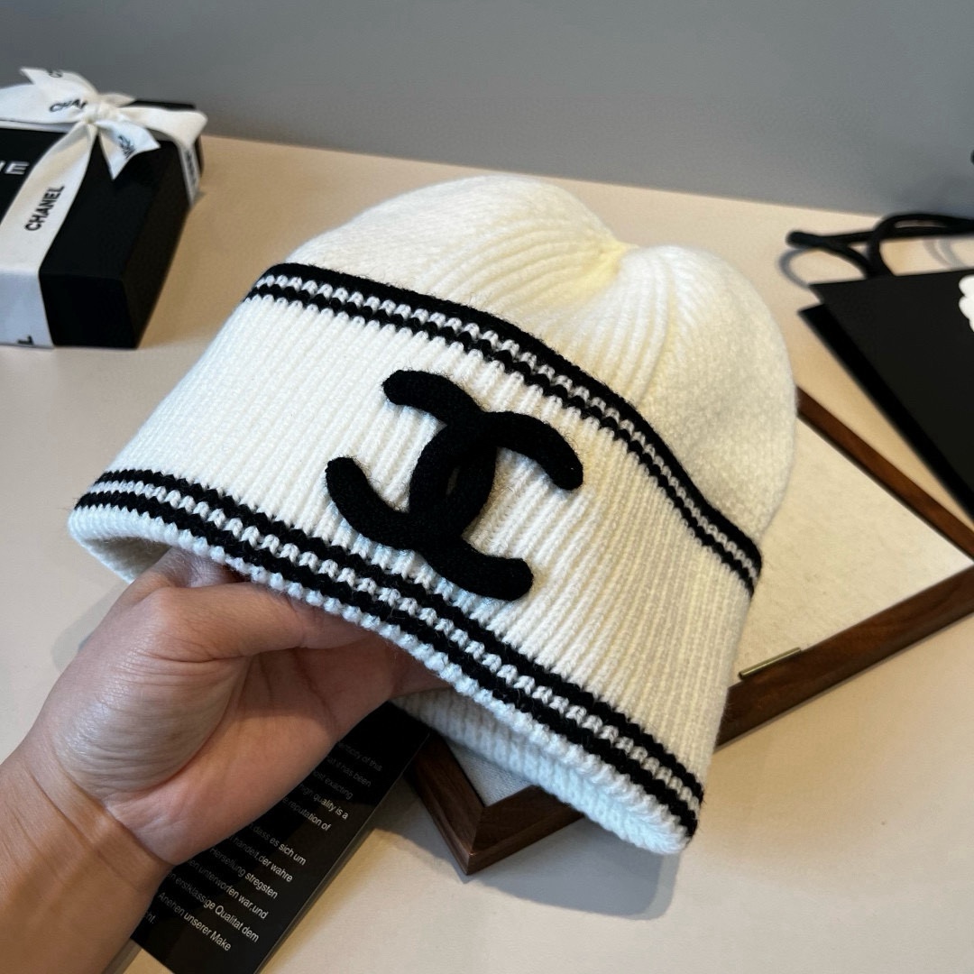 🆕

Chanel香奈儿针织毛线帽