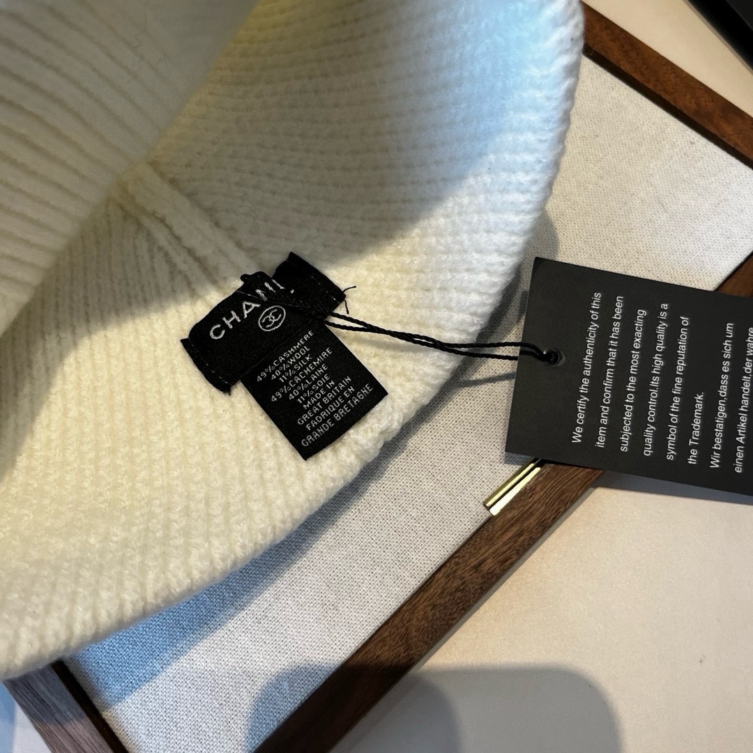 🆕

Chanel香奈儿针织毛线帽