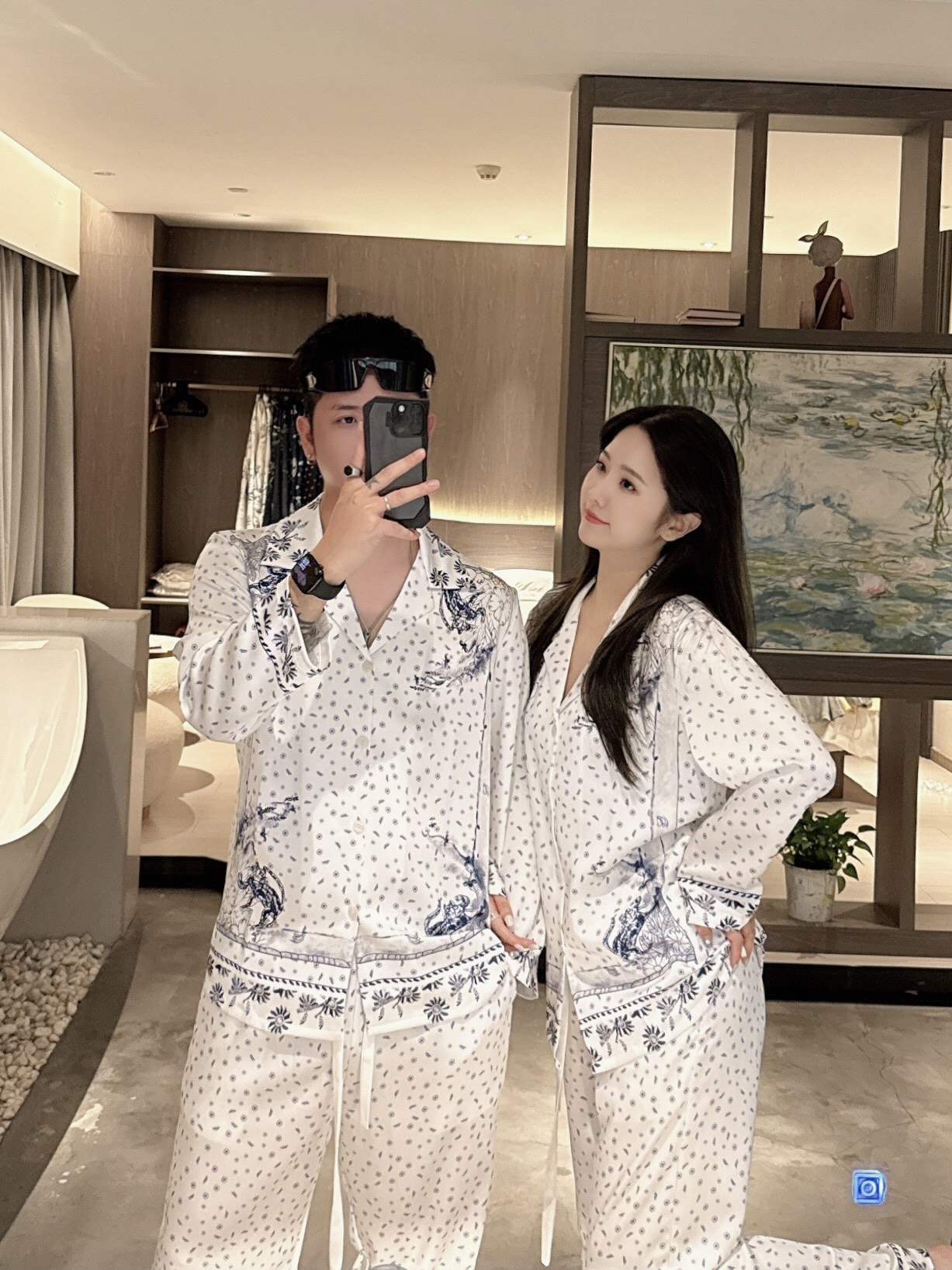 NO:538236,2025 Dior Home Autumn and Winter Home Clothing, Haute Couture Korean Silk Fabric, Skin-friendly and Comfortable Couple Style M~XXXL,,dior,alexander wang198609092025 Dior家 秋冬家居服 高定韩国丝面料亲肤轻柔舒适 情侣款 M～XXXL,,dior,alexander wang,Men's clothing