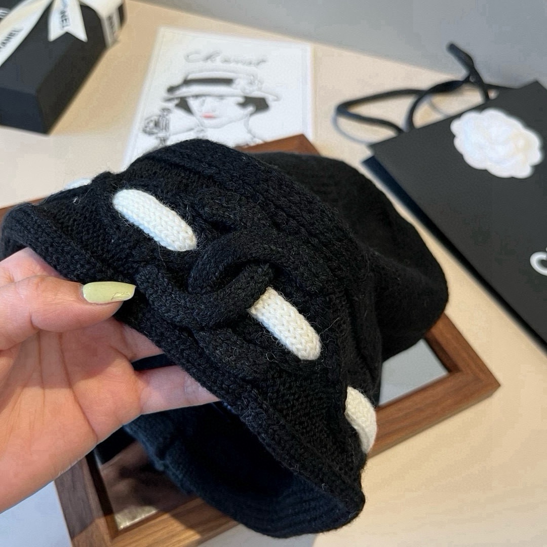 🆕

Chanel香奈儿针织毛线帽