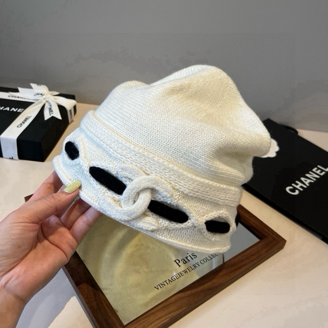 🆕

Chanel香奈儿针织毛线帽