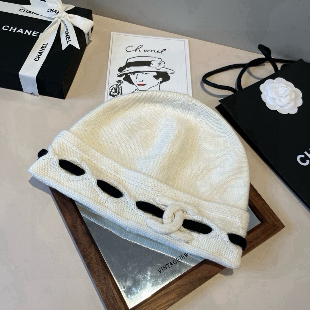 🆕

Chanel香奈儿针织毛线帽