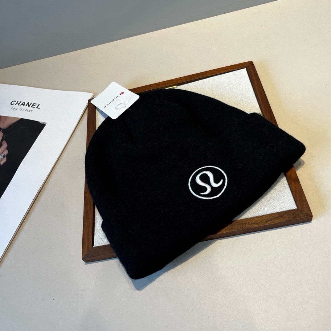 🆕

lulu新款毛线帽