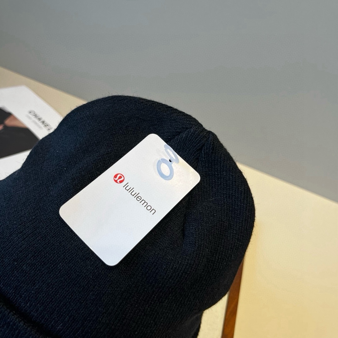 🆕

lulu新款毛线帽