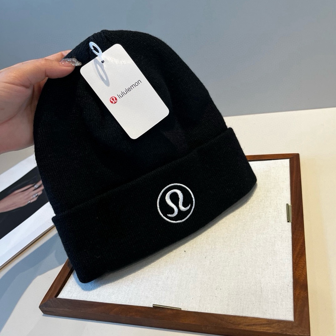 🆕

lulu新款毛线帽