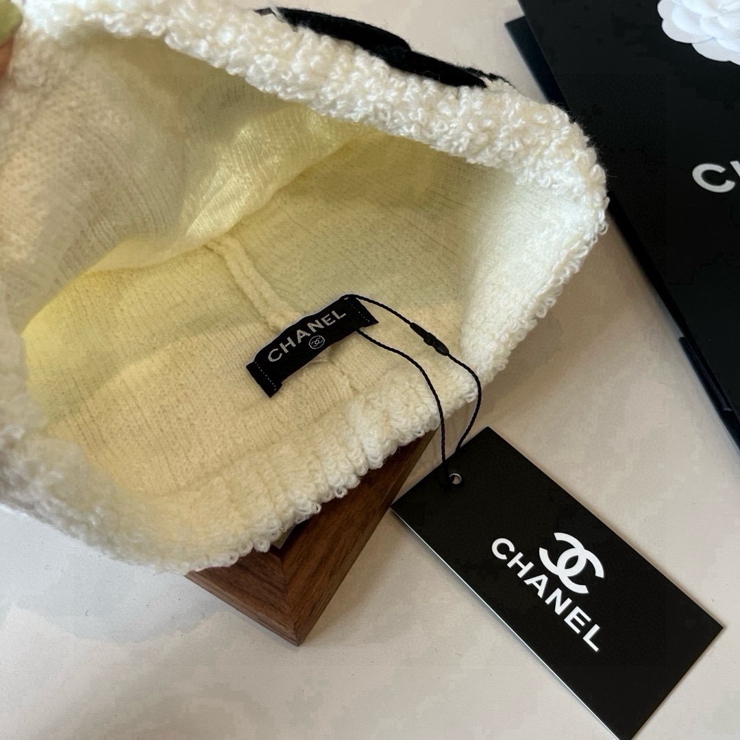 🆕

Chanel香奈儿针织毛线帽