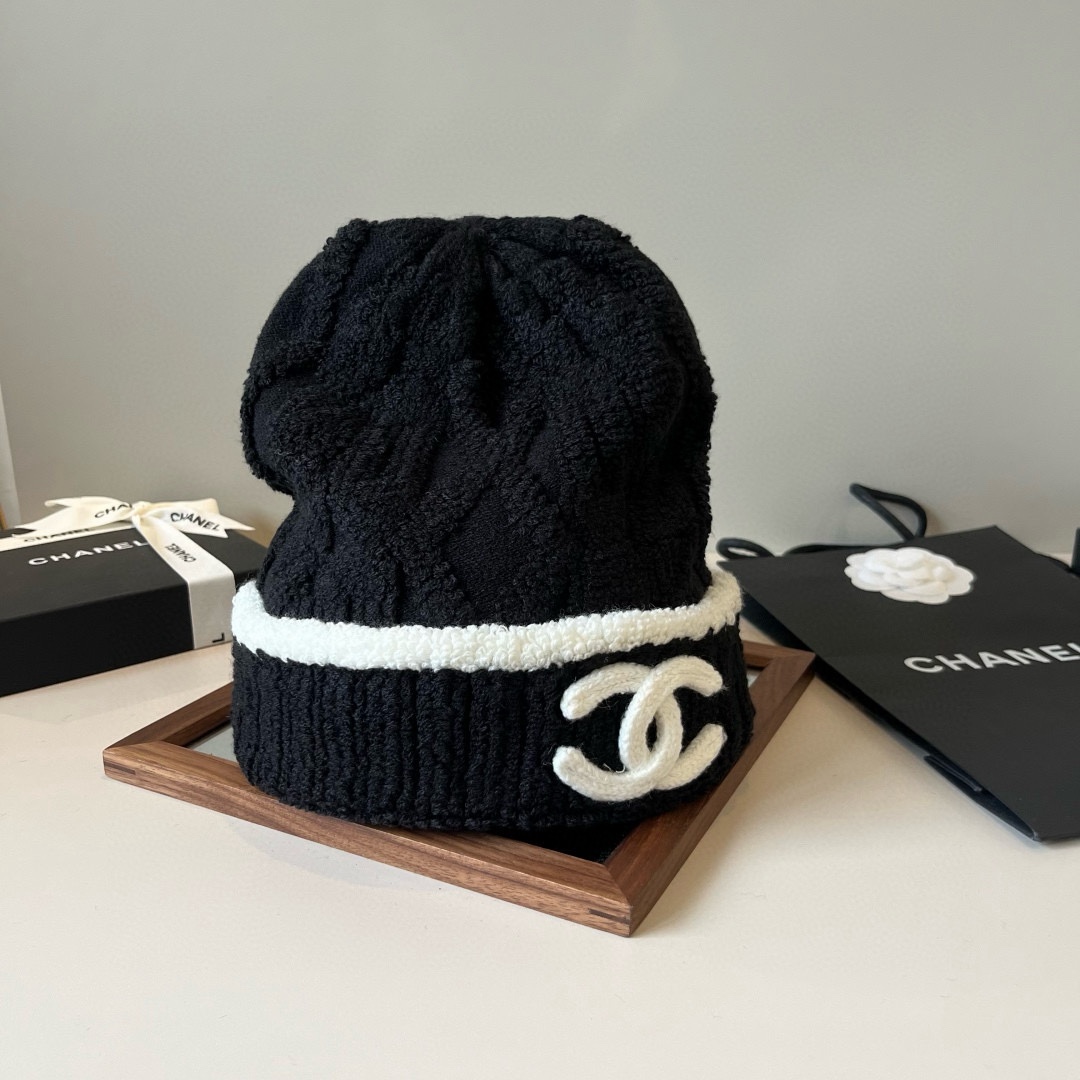🆕

Chanel香奈儿针织毛线帽