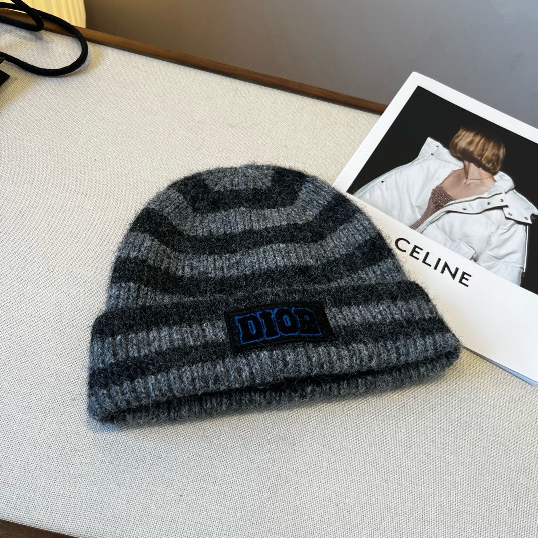 🆕

Dior Miss迪奥针织毛线帽，羊毛帽