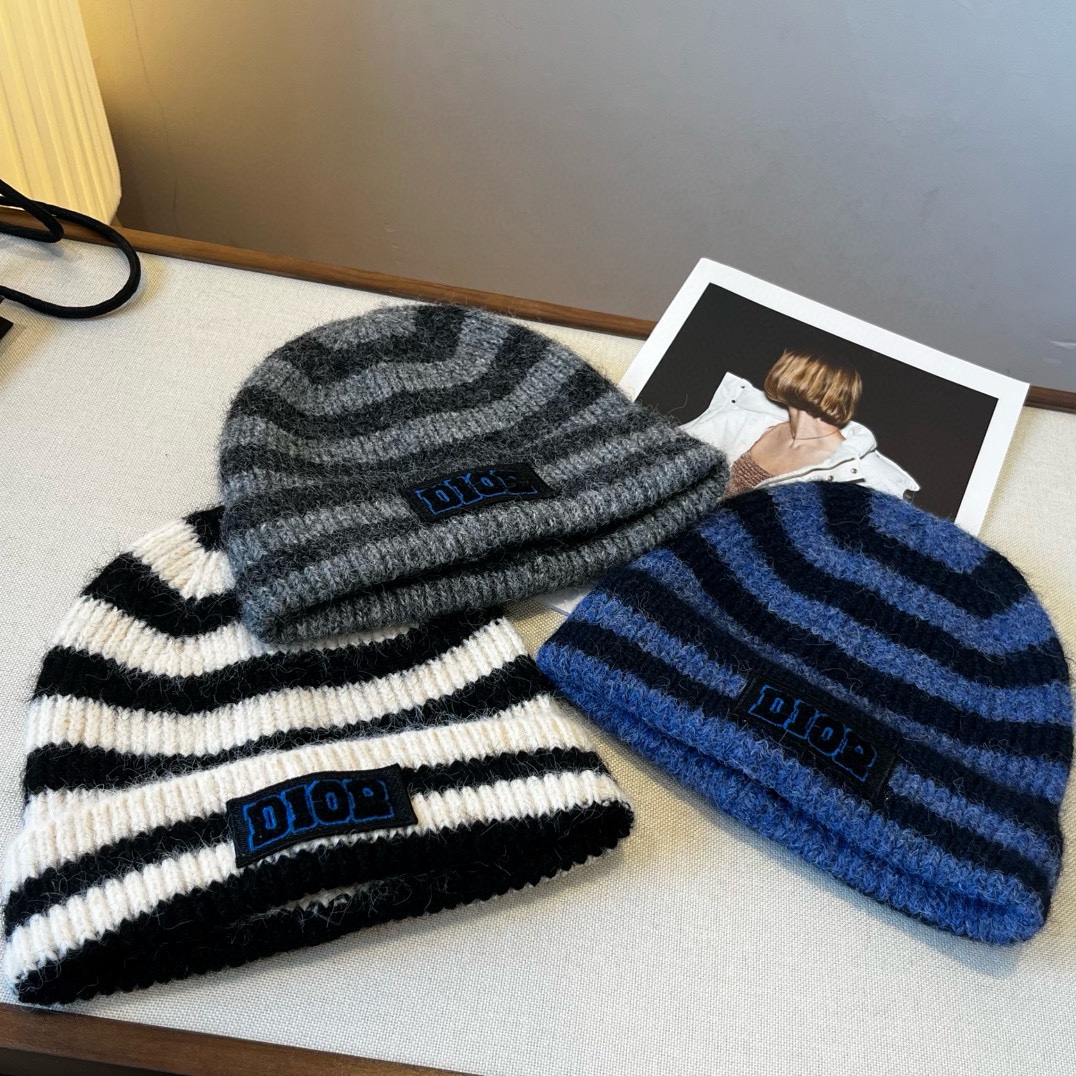 🆕

Dior Miss迪奥针织毛线帽，羊毛帽