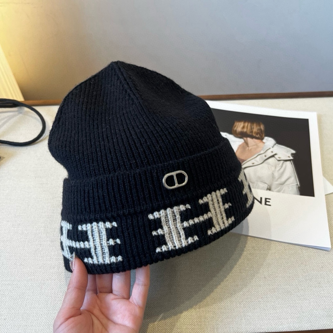 🆕

Hermes爱马仕新款针织毛线帽
