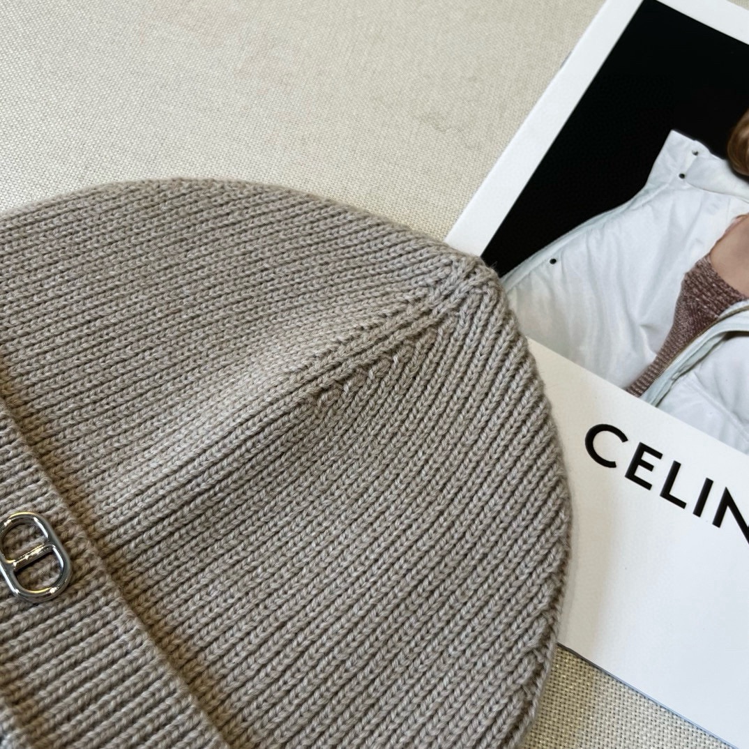 🆕

Hermes爱马仕新款针织毛线帽