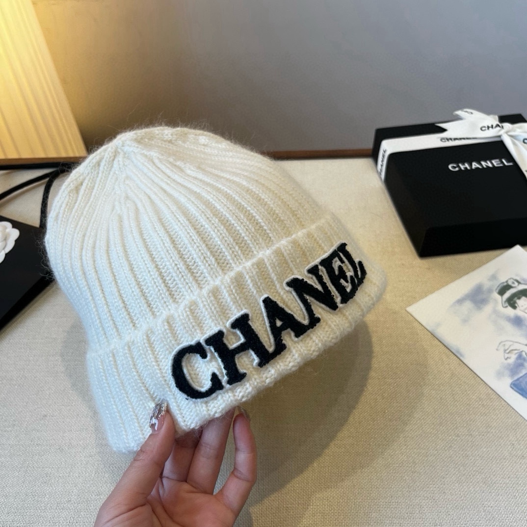🆕

Chanel香奈儿针织毛线帽