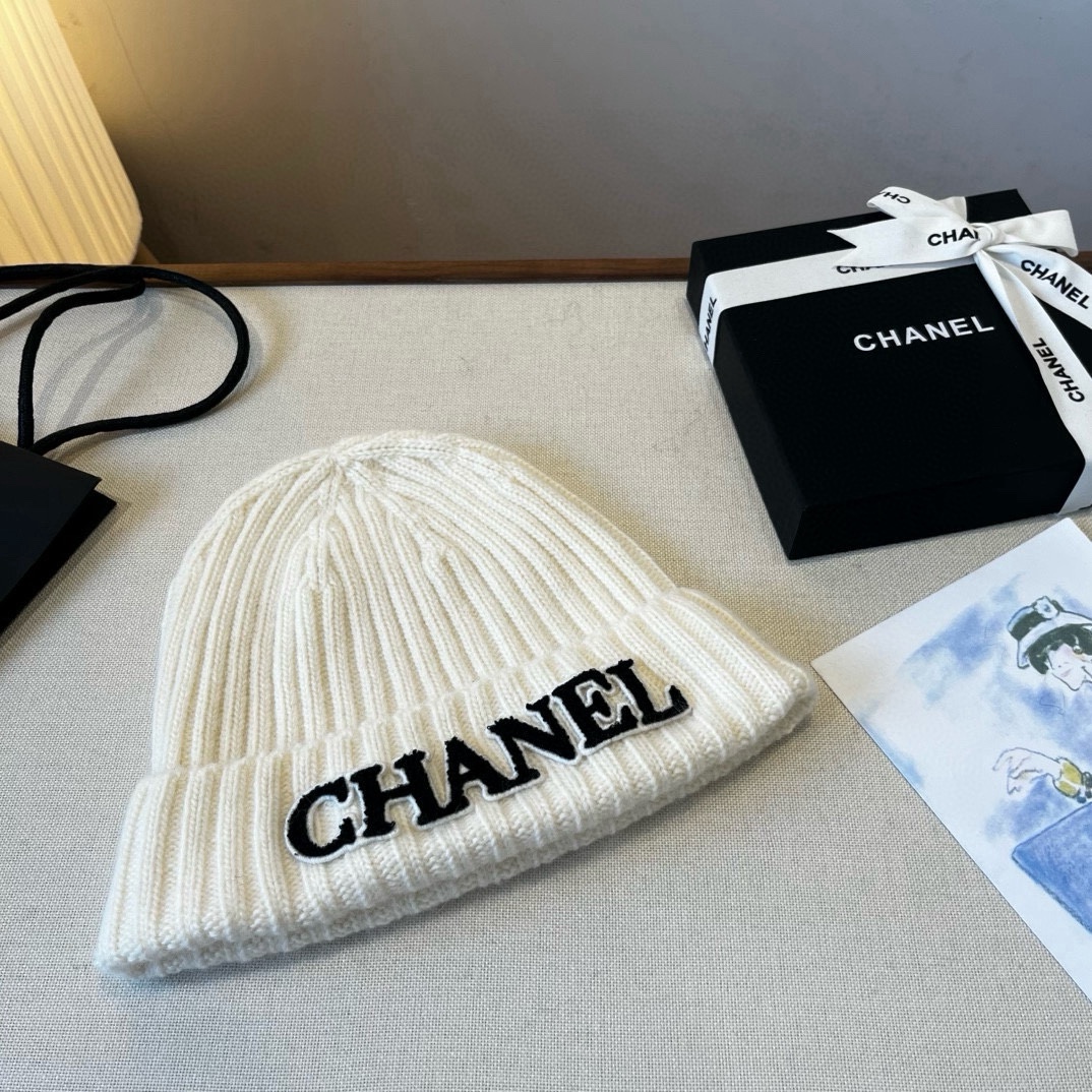 🆕

Chanel香奈儿针织毛线帽