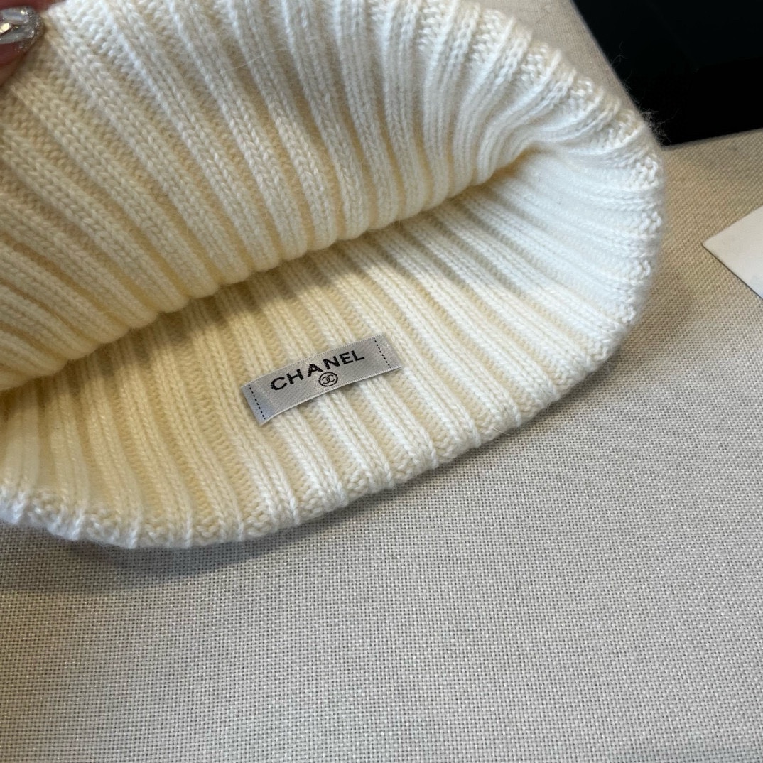 🆕

Chanel香奈儿针织毛线帽