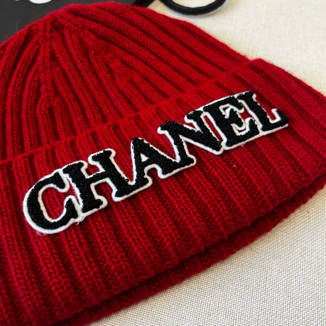 🆕

Chanel香奈儿针织毛线帽