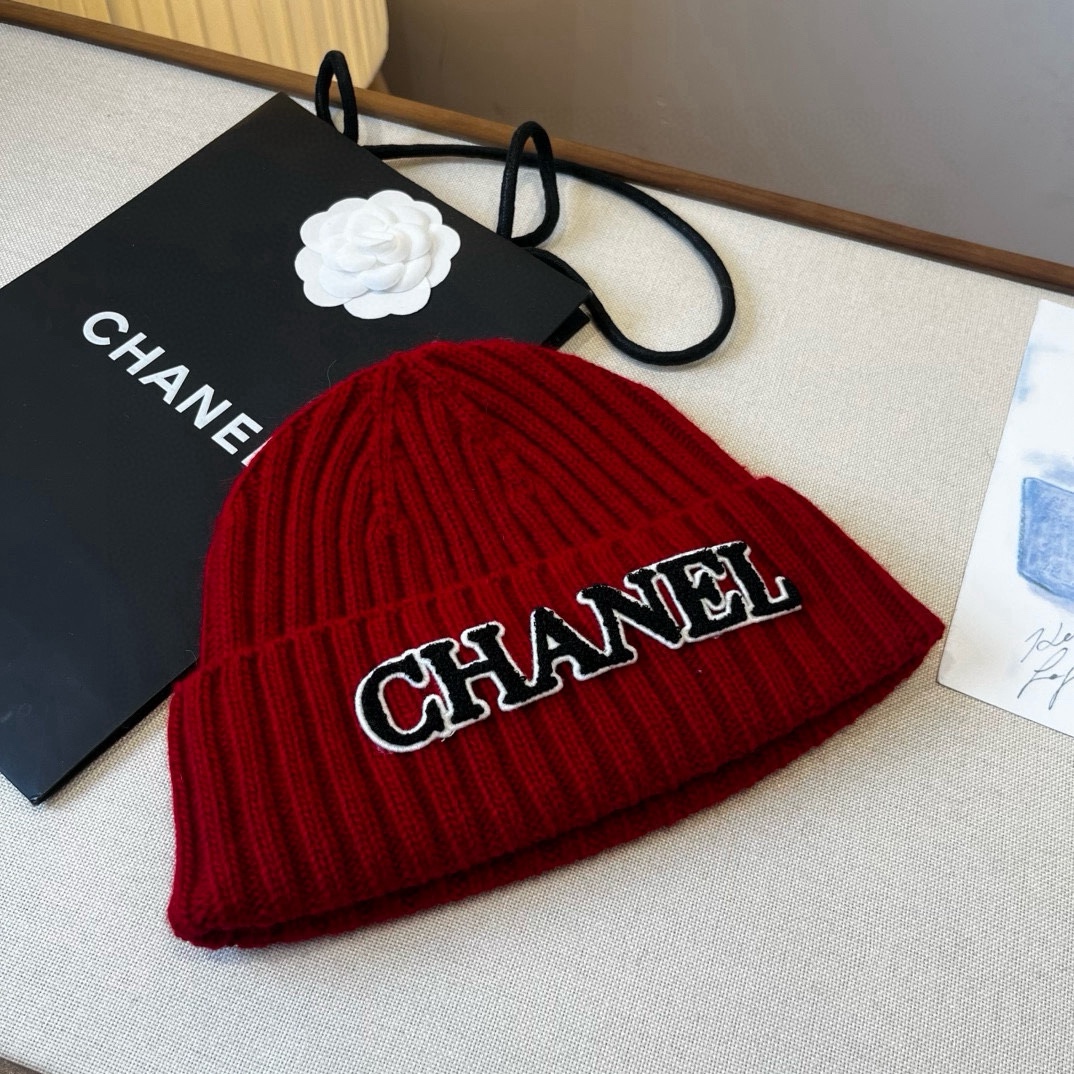 🆕

Chanel香奈儿针织毛线帽