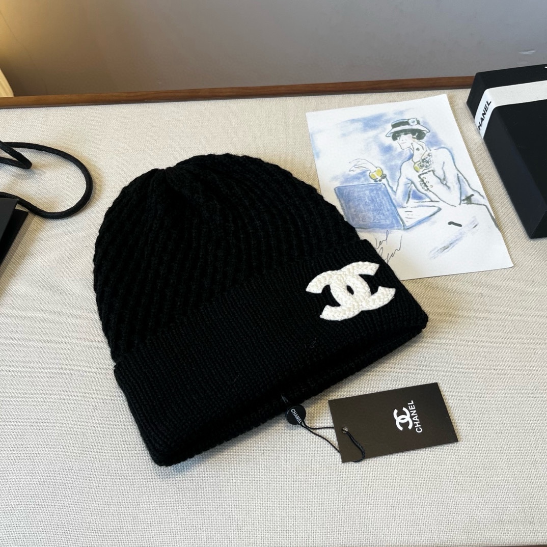 🆕

Chanel香奈儿针织毛线帽