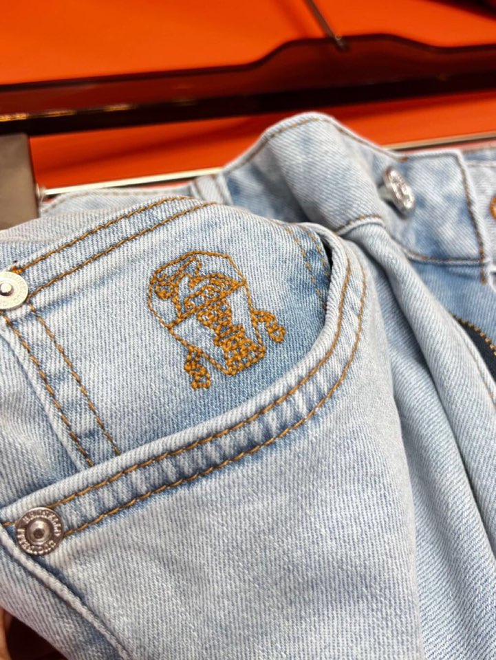 Brunello Cucinelli BC高级定制 ss春夏新款原单牛仔裤 修身直筒版型，柜台同步发售 
