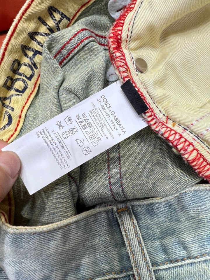 Dolce & Gabbana 杜嘉班纳 DG高级定制 ss春夏新款原单牛仔裤 修身直筒版型，柜台同步发