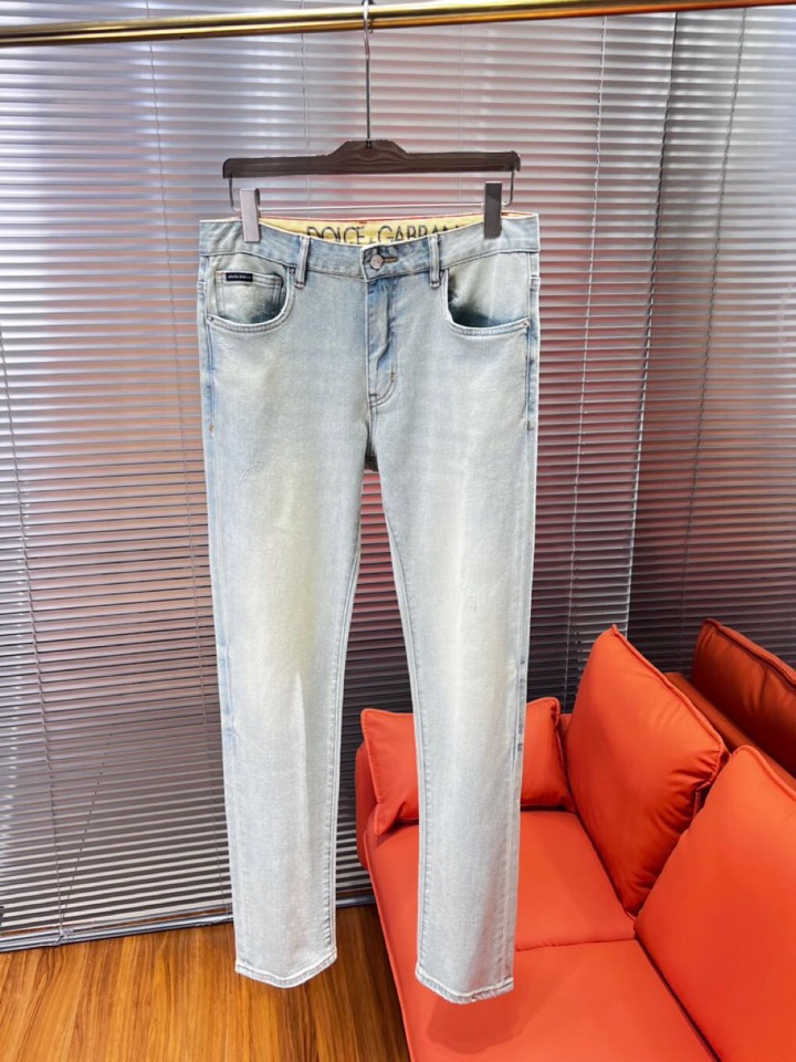 Dolce & Gabbana 杜嘉班纳 DG高级定制 ss春夏新款原单牛仔裤 修身直筒版型，柜台同步发