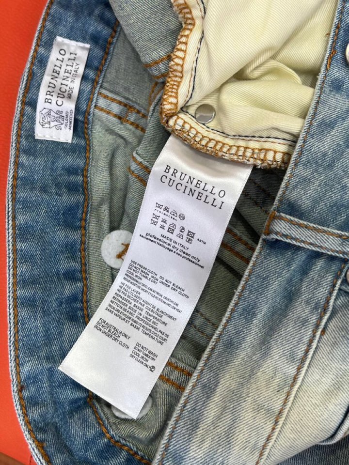 Brunello Cucinelli BC高级定制 ss春夏新款原单牛仔裤 修身直筒版型，柜台同步发售 