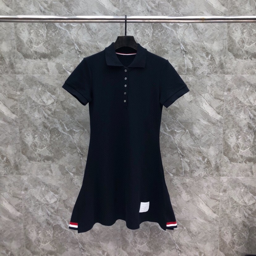 THOM BROWNE 汤姆布朗 TB🌺女款珠地棉角织带连衣裙 \n码数：0.1.2 颜色：灰、蓝（下单