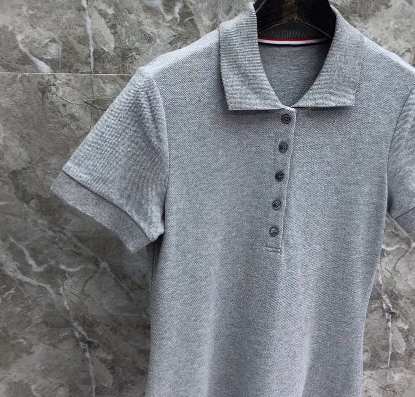 THOM BROWNE 汤姆布朗 TB🌺女款珠地棉角织带连衣裙 \n码数：0.1.2 颜色：灰、蓝（下单