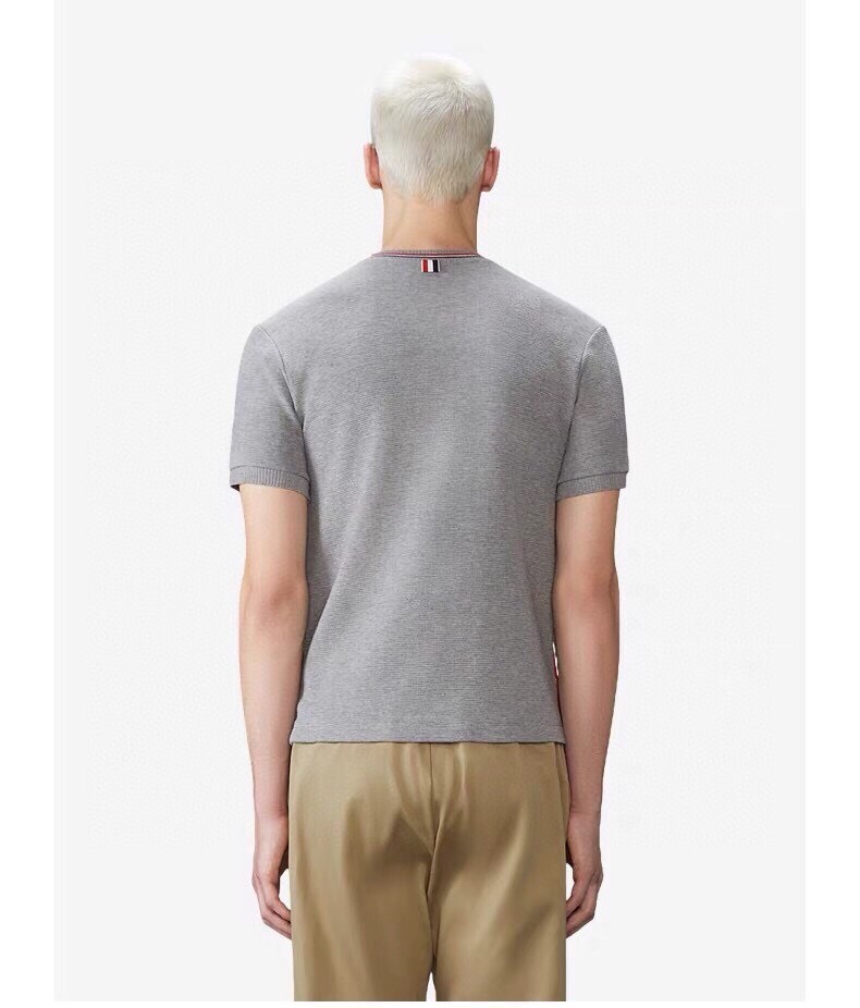 THOM BROWNE 汤姆布朗 TB 罗纹间色水波纹短袖圆领T恤，男女同款情侣款\n码数：1-4 颜色