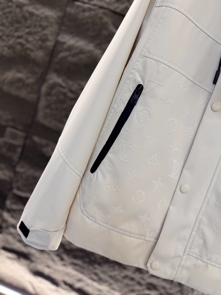 Louis Vuitton 路易威登2025ss 秋冬新品男款提花连帽夹克，高奢内敛低调，轻松驾驭不挑人