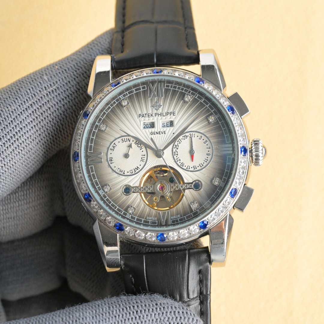 NO:340330,Unified, complex timepiece, luxurious and atmospheric, classic new products, shockingly launched [Latest] Patek Philippe, multi-functional boutique, large flywheel design [Type] boutique men's watch [Watch strap] real cowhide strap [Movement] high-end fully automatic mechanical movement [Mirror] mineral reinforced glass (more high definition) Elegant taste, vast and atmospheric, ingenious, wrist treasure, size diameter 42mm thick 12.5mm, hot sale!  Welcome to reprint!  ,,patek philippe,cowhide19860909统一 复杂时计 奢华大气 经典新品 震撼上市【最新】百达翡丽 多功能精品 大飞轮设计【类型】精品男士腕表【表带】真牛皮表带【机芯】高端全自动机械机芯【镜面】矿物质强化玻璃（更高清） 品味高雅 浩瀚大气 匠心独运 腕间瑰宝 尺寸直径42mm厚12.5mm热卖上市！欢迎转载！,,patek philippe,cowhide,Watch