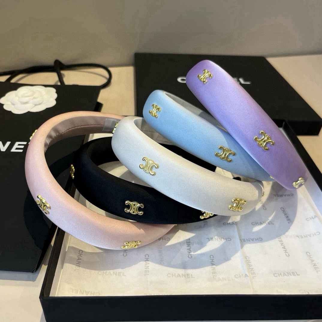 🆕

Celine赛琳新款发箍