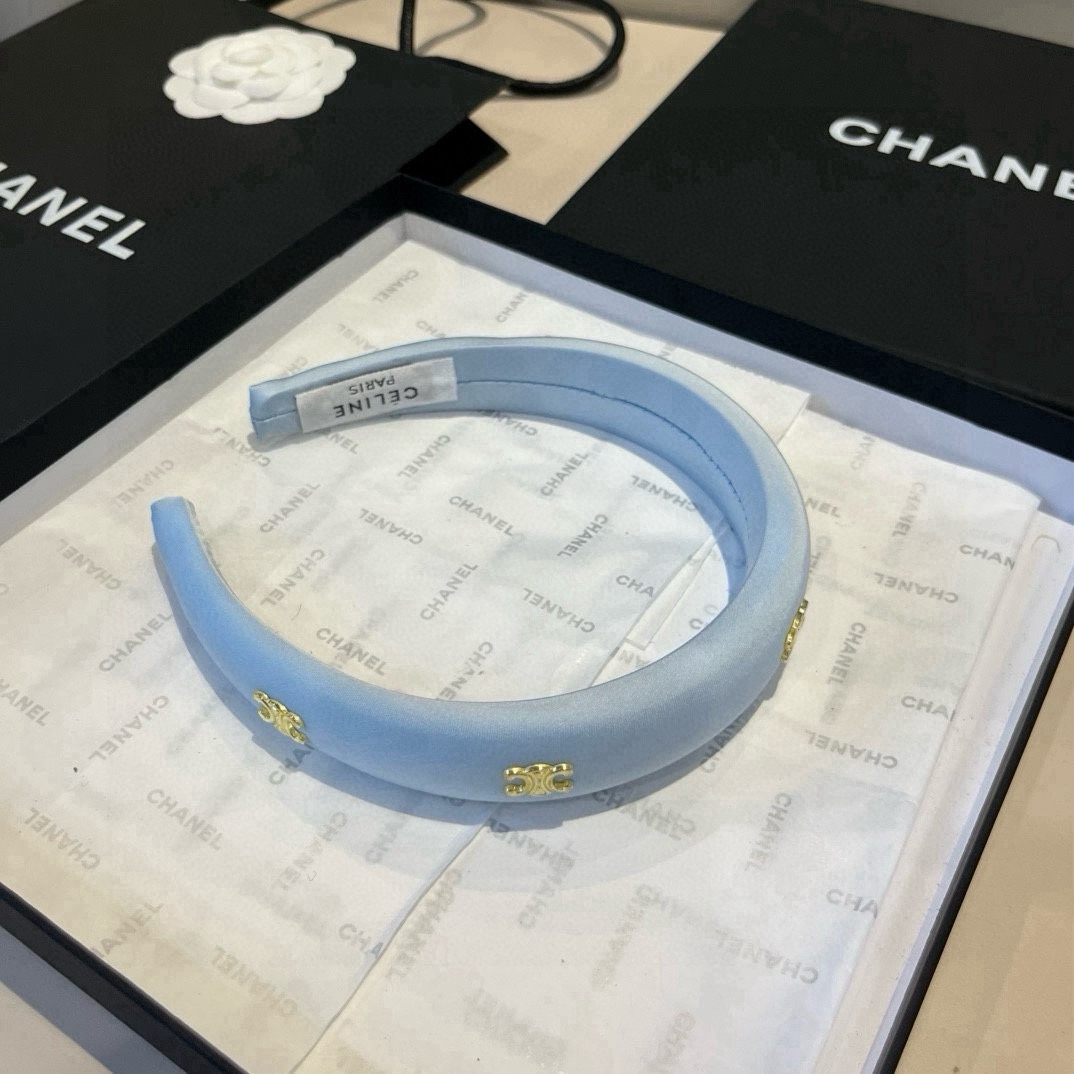 🆕

Celine赛琳新款发箍