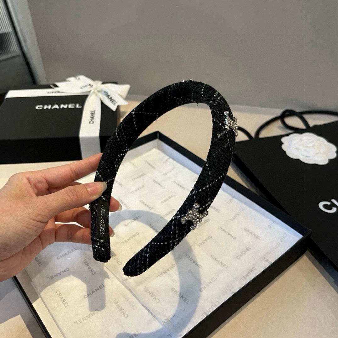 🆕

Celine赛琳新款发箍