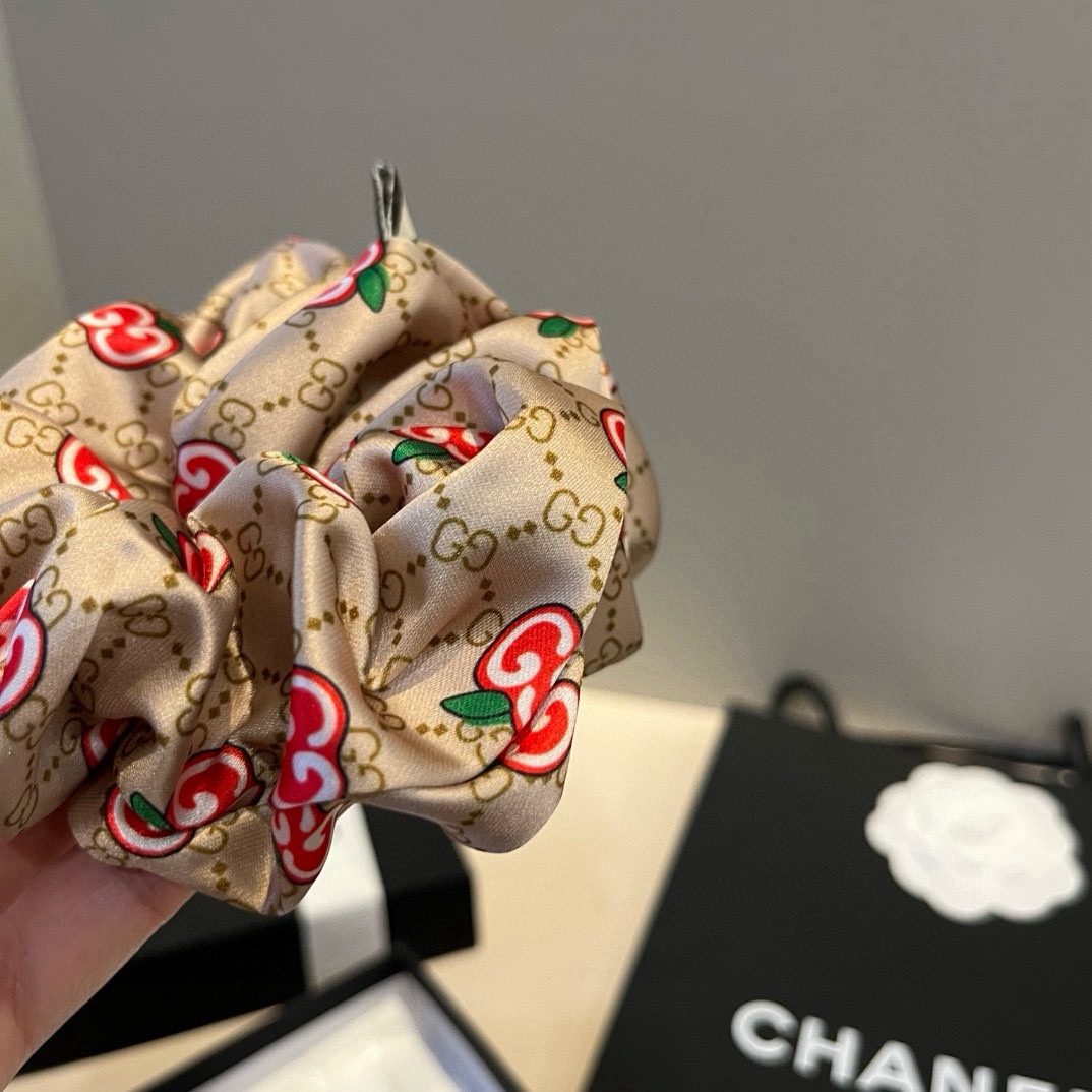 🆕

Gucci古奇发圈