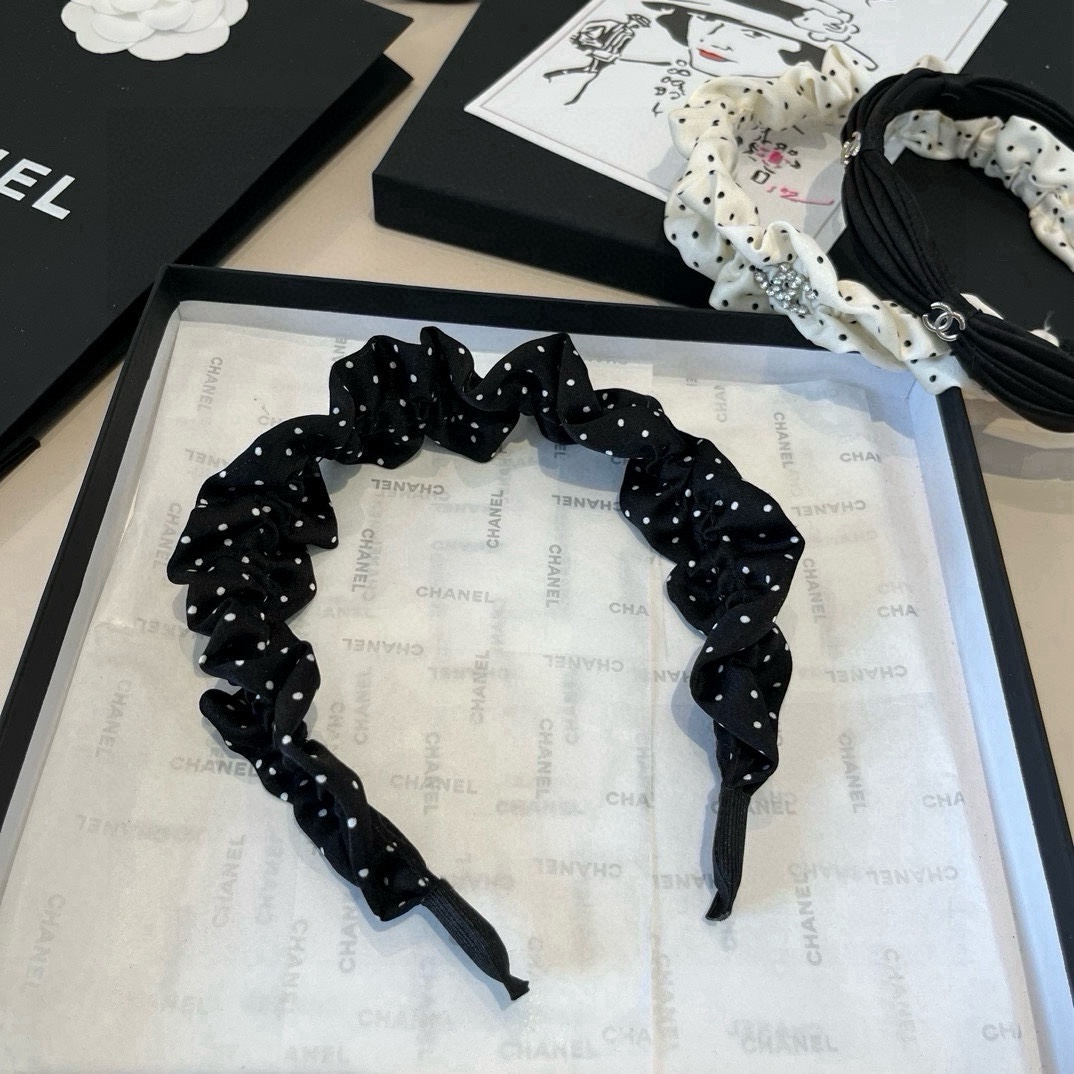 🆕

Chanel香奈儿2025新款发箍