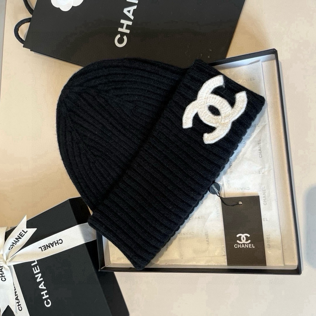 🆕

Chanel香奈儿针织毛线帽