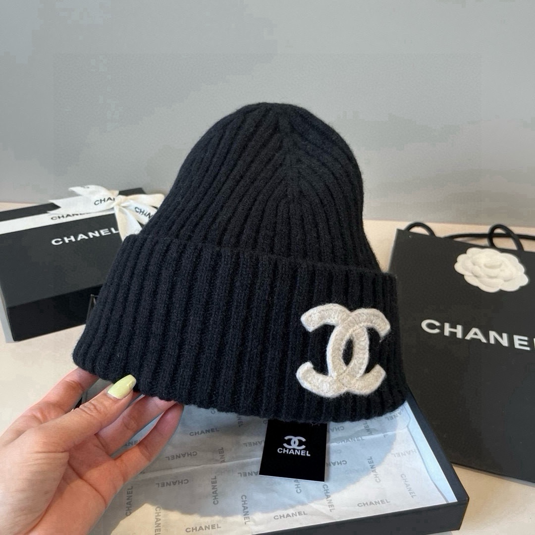 🆕

Chanel香奈儿针织毛线帽