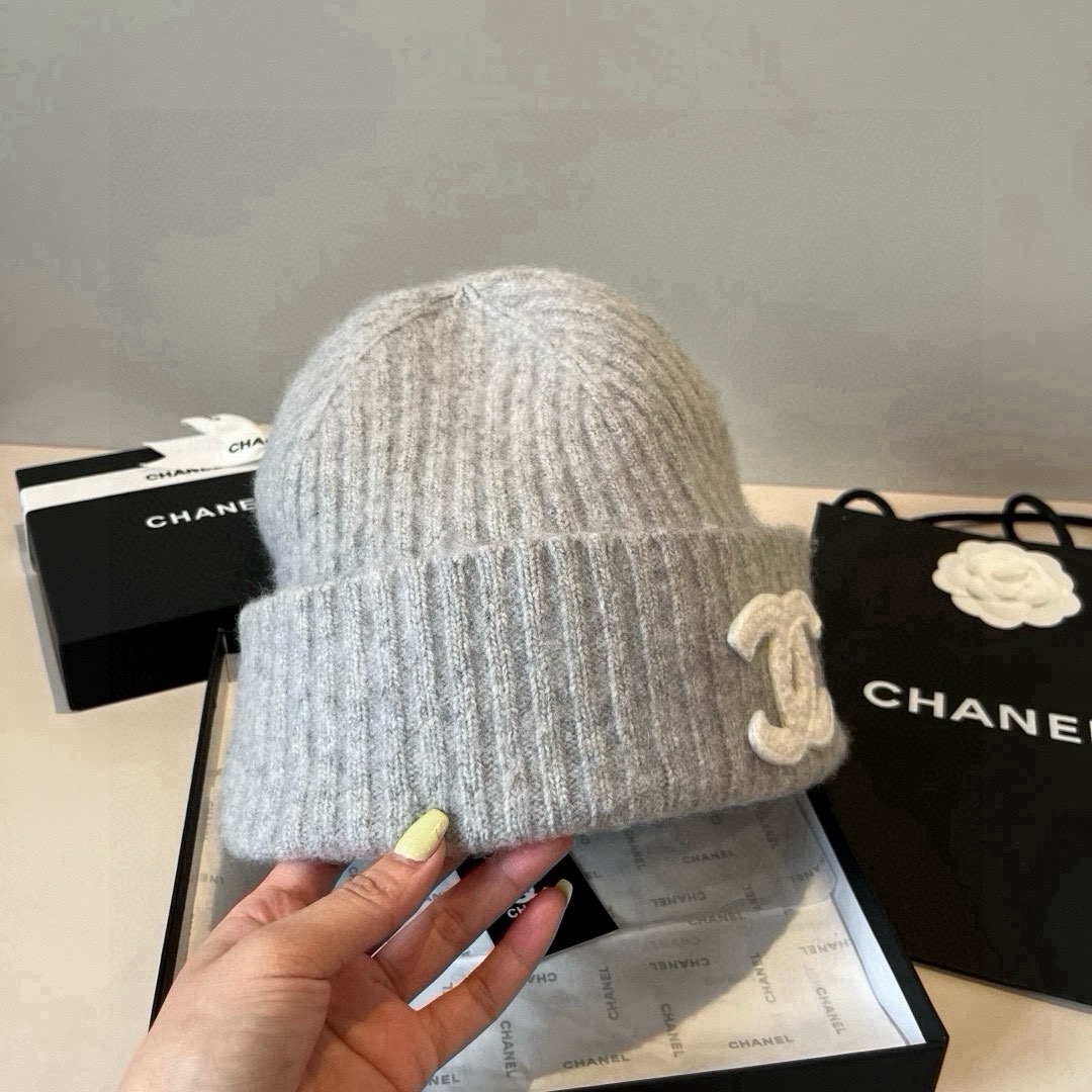 🆕

Chanel香奈儿针织毛线帽