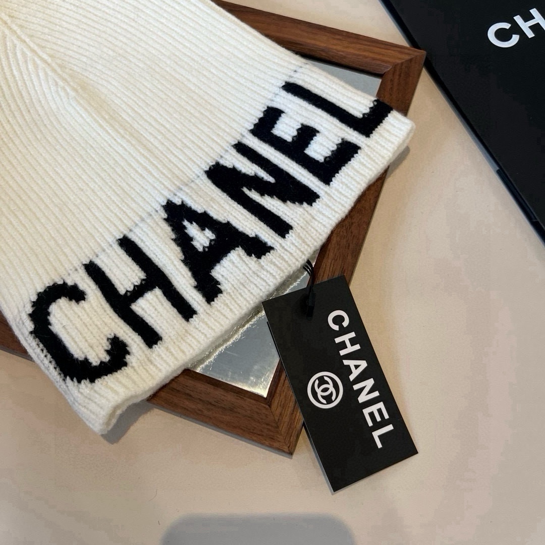 🆕

Chanel香奈儿针织毛线帽