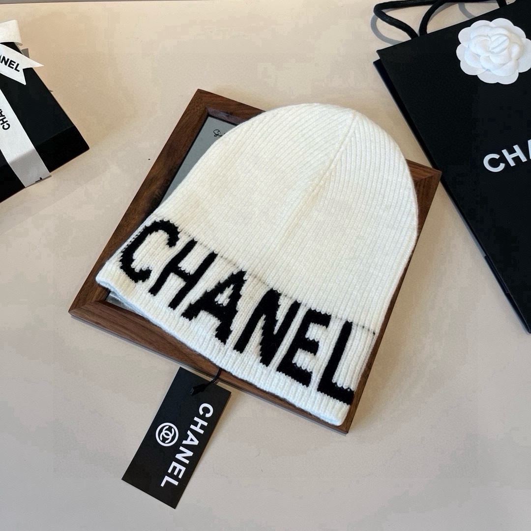 🆕

Chanel香奈儿针织毛线帽