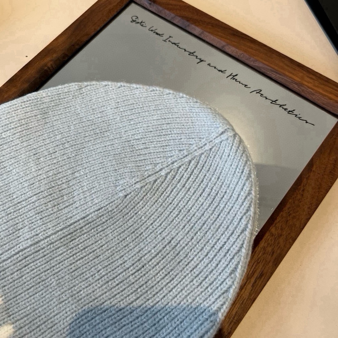 🆕

Chanel香奈儿针织毛线帽