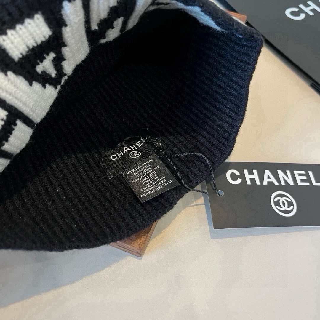🆕

Chanel香奈儿针织毛线帽