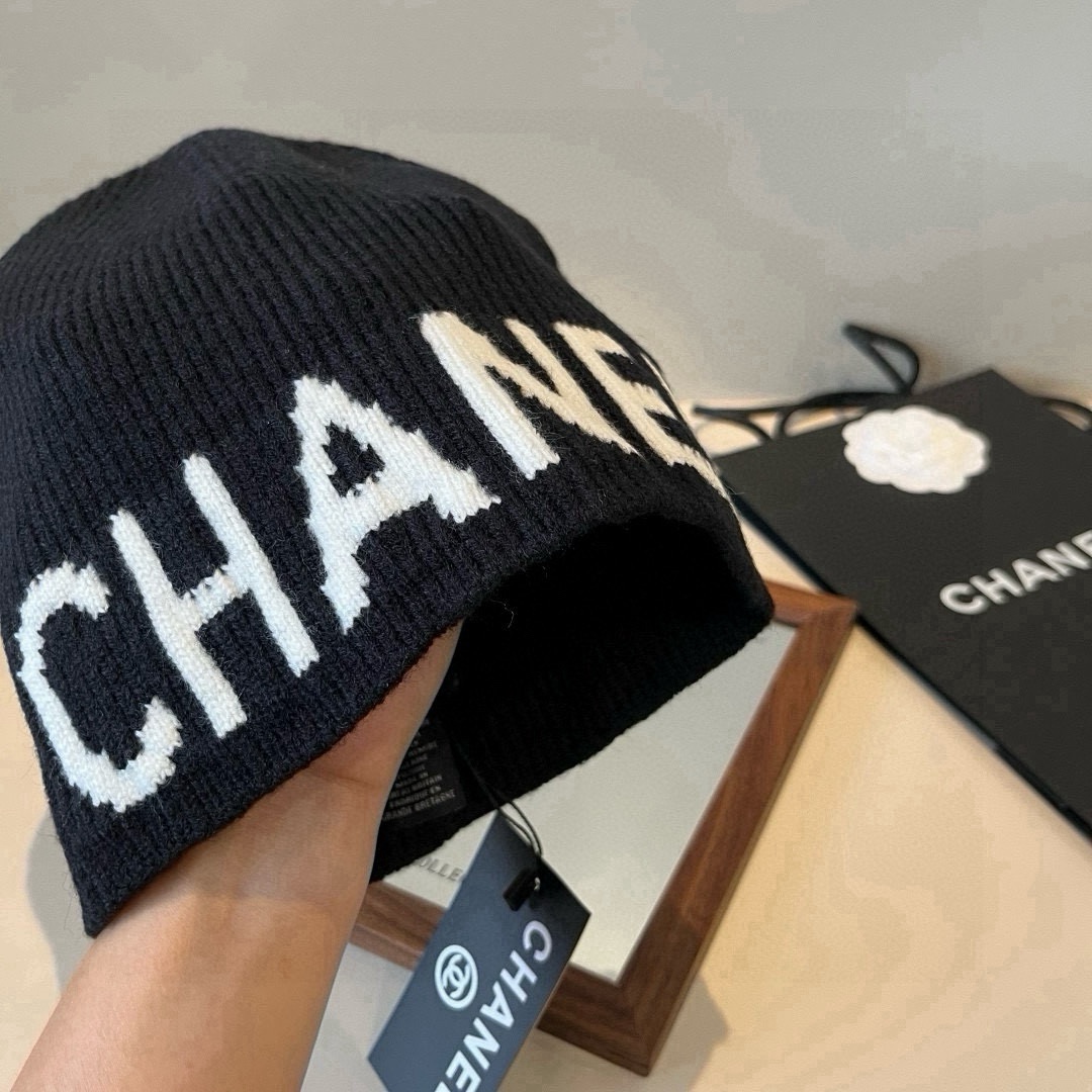 🆕

Chanel香奈儿针织毛线帽