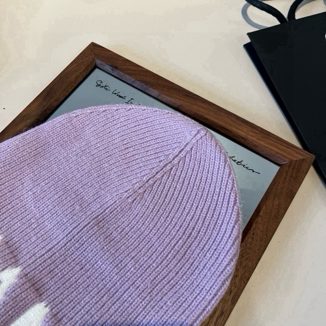 🆕

Chanel香奈儿针织毛线帽