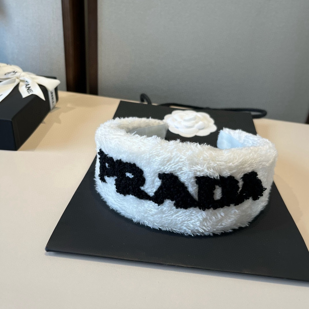 🆕

PRADA普拉达发箍
