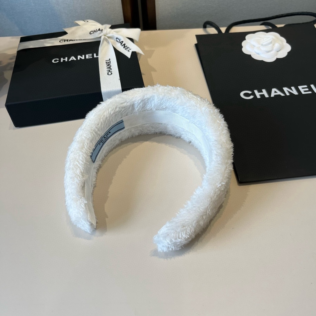 🆕

PRADA普拉达发箍
