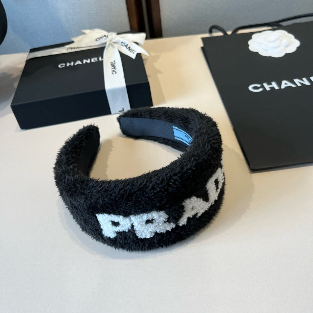 🆕

PRADA普拉达发箍