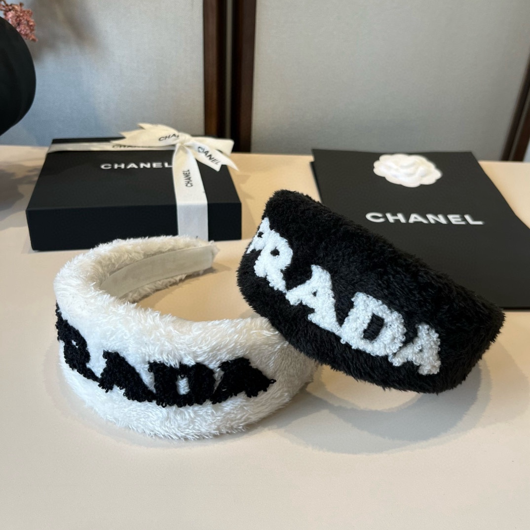 🆕

PRADA普拉达发箍